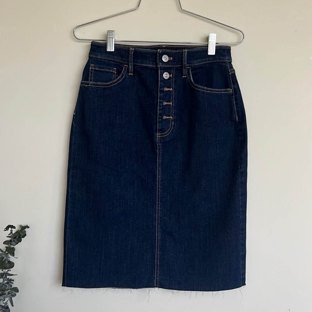 Banana Republic Denim Skirt